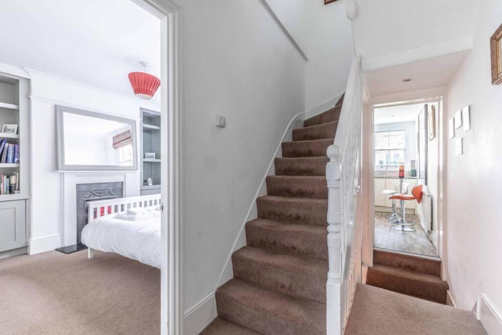 Windsor Town Centre Victorian Townhouse Sleeps 6 Villa Dış mekan fotoğraf